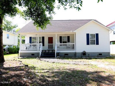 223 NE 43rd Street, Oak Island, NC, 28465