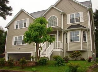 151 Olean St, Worcester, MA 01602