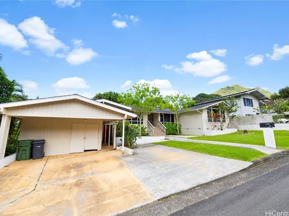 1241 Kelewina St, Kailua, HI 96734