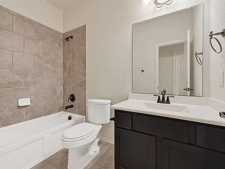 16622 Lake Prince Ln — Photo 12