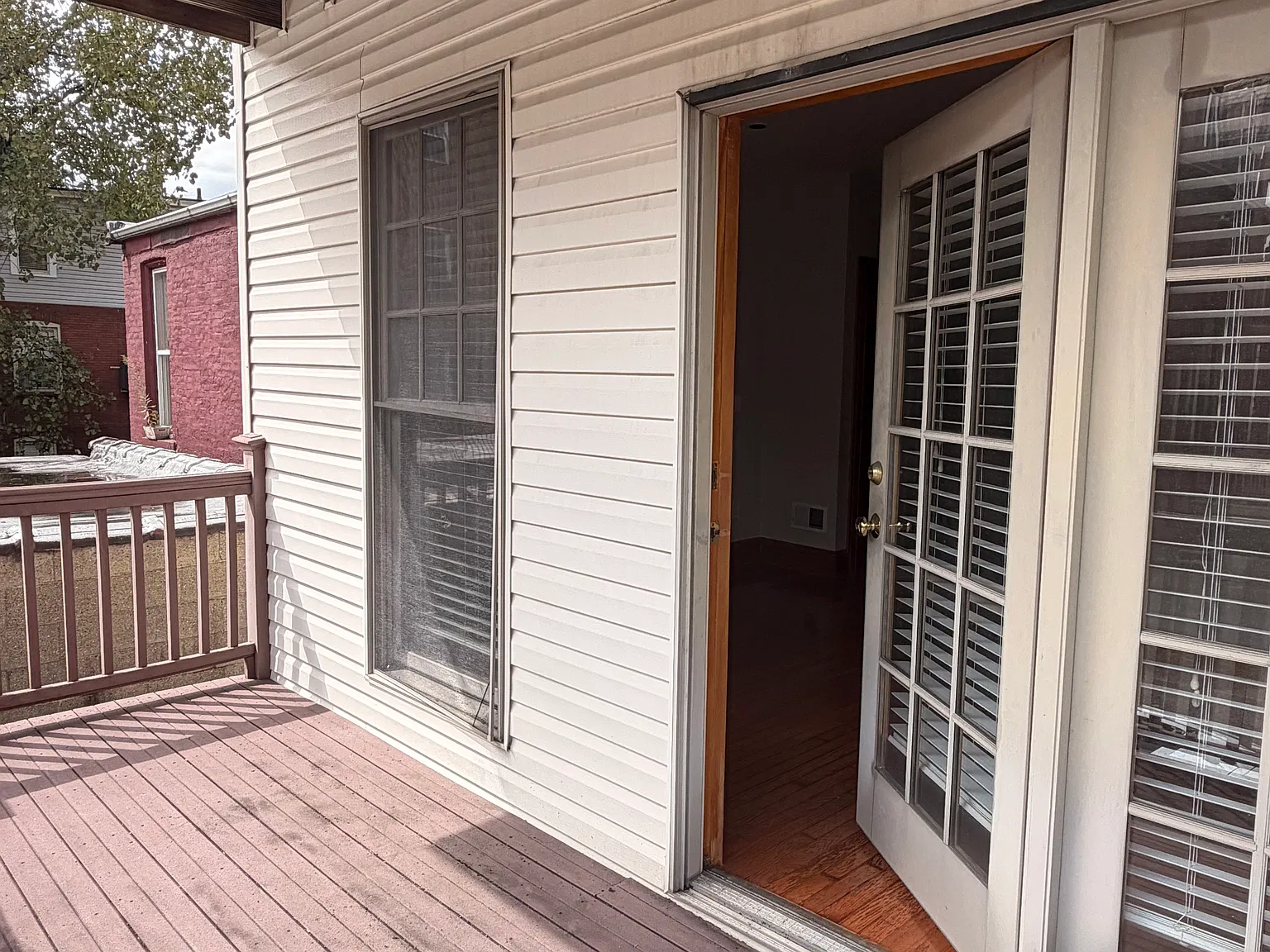 Private Spacious Balcony: Expansive private balcony offering the perfect outdoor space to relax, entertain, and enjoy fresh air right from your penthouse apartment.