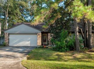 24 Yewleaf Rd, Spring, TX 77381