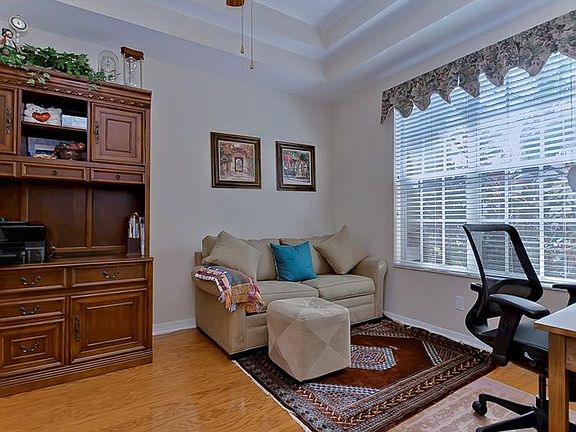 2nd image of 10413 Brentford Dr