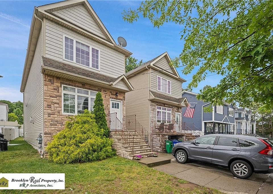 1st image of 32 Wild Ave