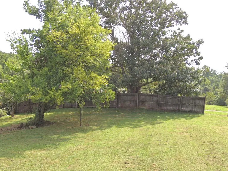 2884 Blue Ridge Dr — Photo 11