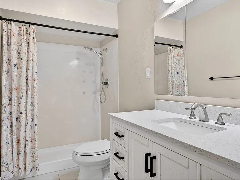 1722 Sapling Ct #A — Photo 10