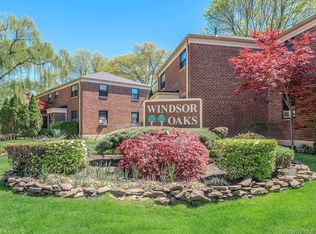 220-10 75th Ave #213A2, Oakland Gardens, NY 11364