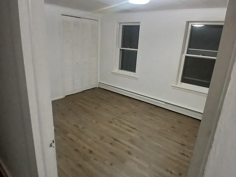 303 E Grove St #2 — Photo 9