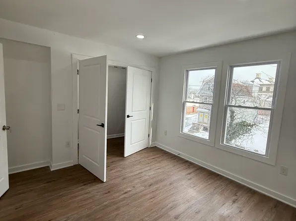 513 S 16th St Floor 1, Newark, NJ 07103