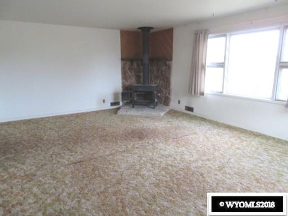 4th image of 154 Missouri St