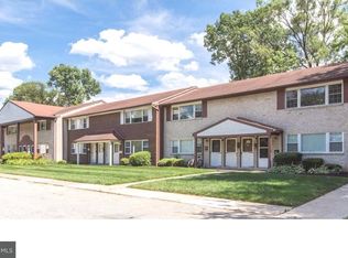 810 N Forklanding Rd #116-U116, Maple Shade, NJ 08052
