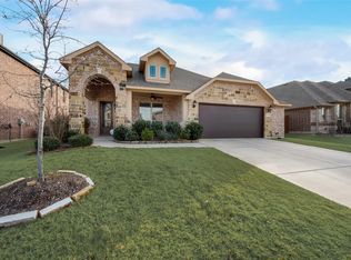 550 Lily St, Crowley, TX 76036