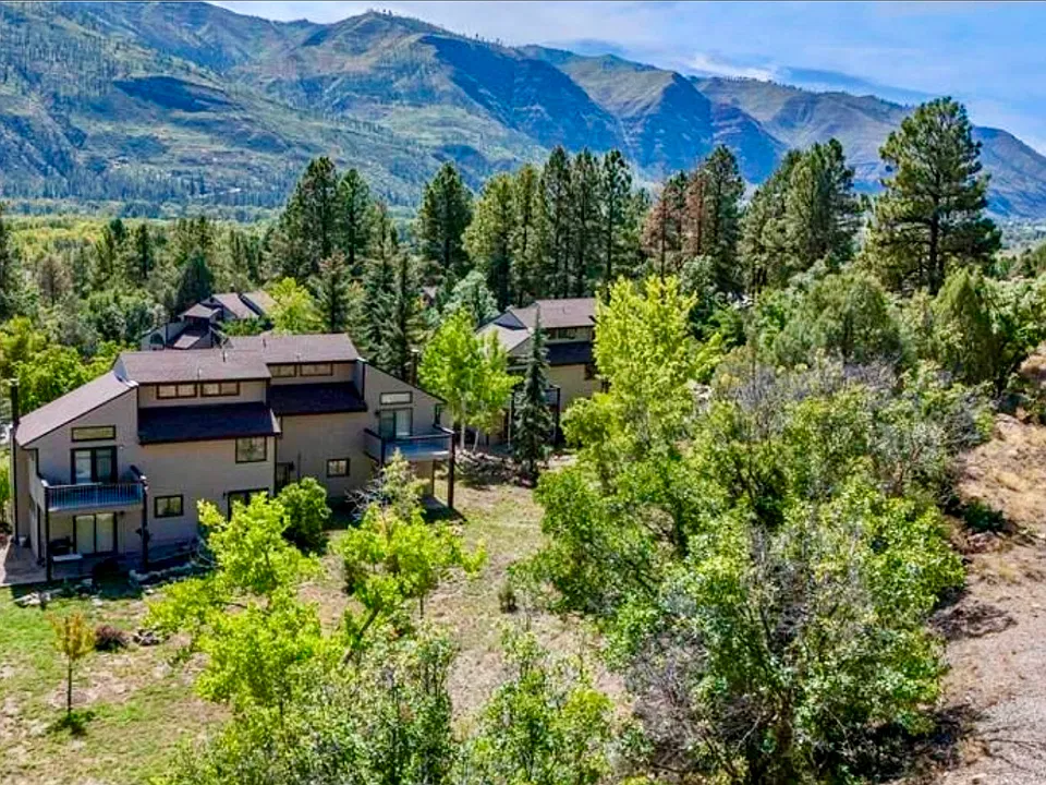 View of townhouse community and Durango-Silverton railroad