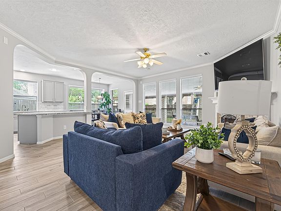 4th image of 9027 Pheasant Trace Ct