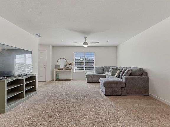 5th image of 395 Yandris Ct