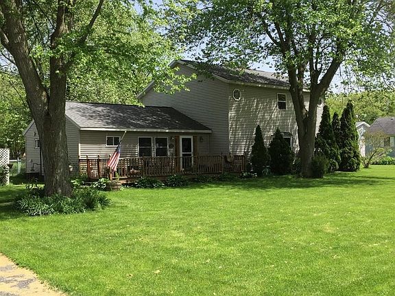 5th image of 3065 Oakwood St