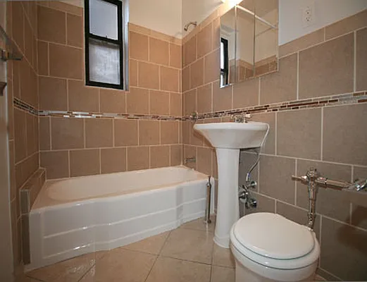 Rented by SW Queens Mezzanine | media 9