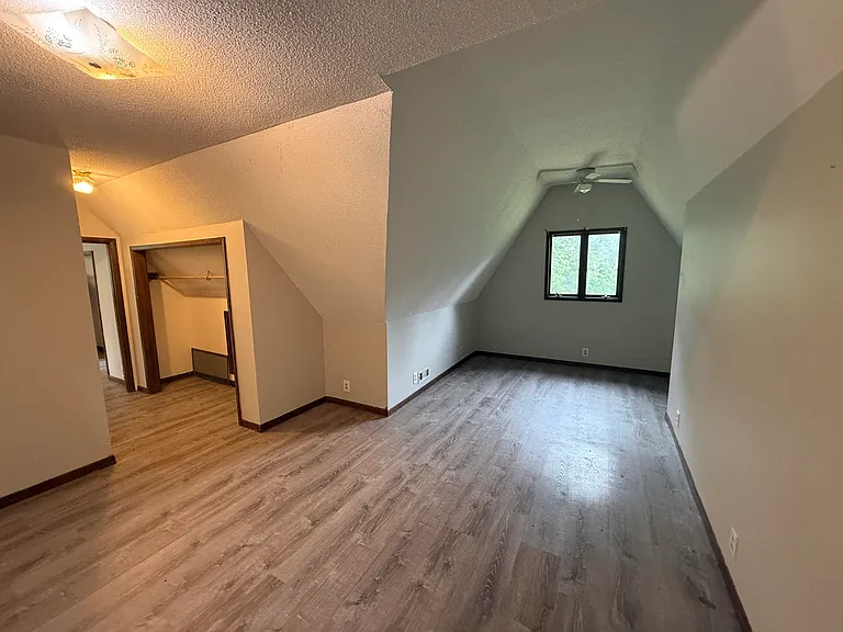4284 State Road J — Photo 39