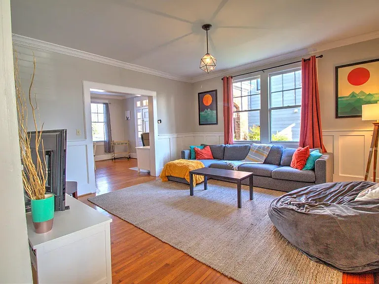18 Atwood St — Photo 4