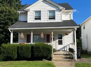 1813 Irwin St, Aliquippa, PA 15001