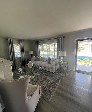 5th image of 5704 Alicante Ln