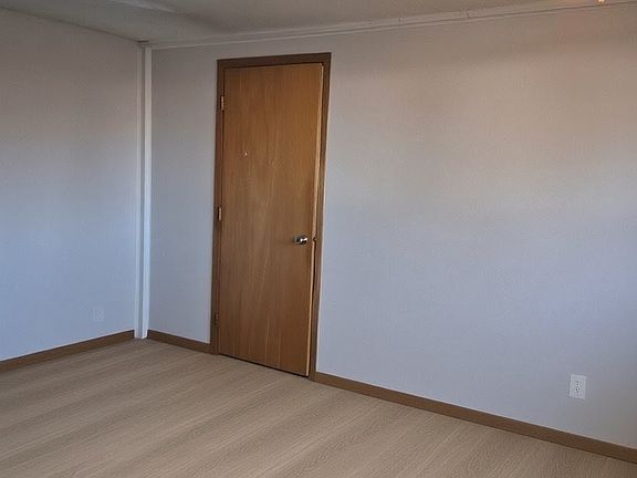4th image of 203 S Main St #203