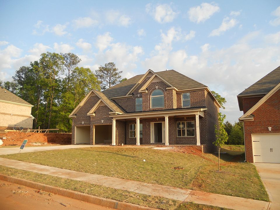 2nd image of 377 Astoria Way