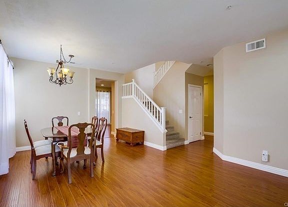 5th image of 7342 Meade Ct