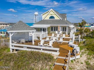 110 S Shore Dr, Surf City, NC 28445