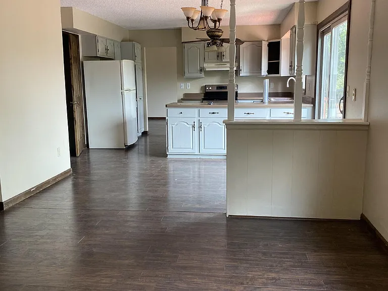 7932 E Windcrest Row — Photo 14