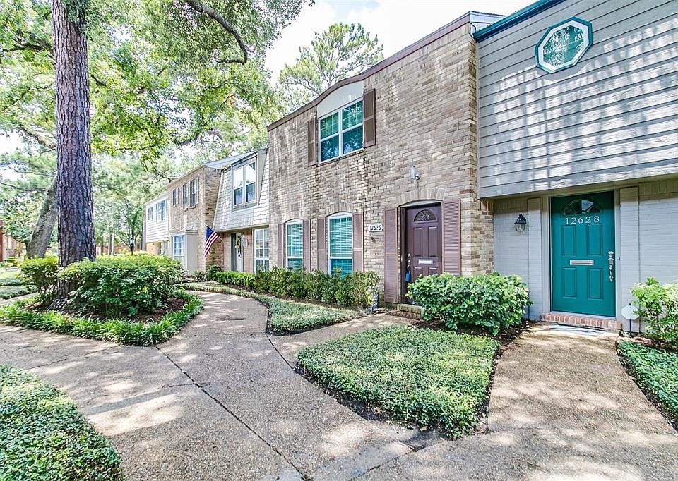 1st image of 12626 Huntingwick Dr #137