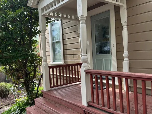 2013 1/2 Hearst Ave, Berkeley, CA 94709