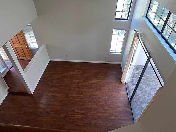 4th image of 3644 Cottonwood Cir #3644