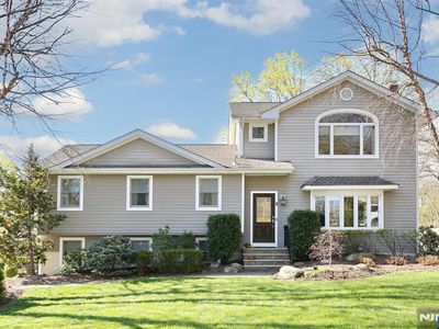 7 Conklin Ave, Hillsdale, NJ, 07642