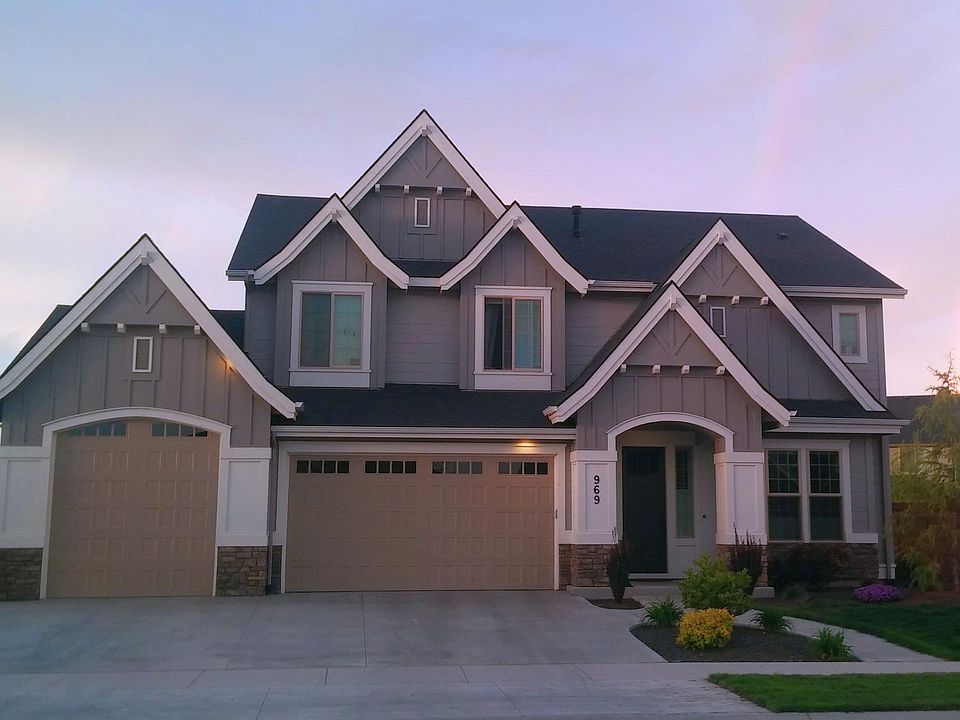 2nd image of 969 W Kingsley Dr