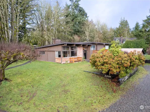 2215 S Castle Way, Brier, WA 98036