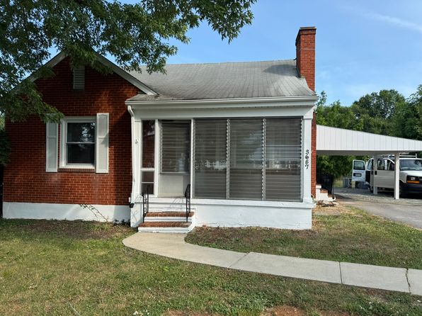 3657 Colonial Ave