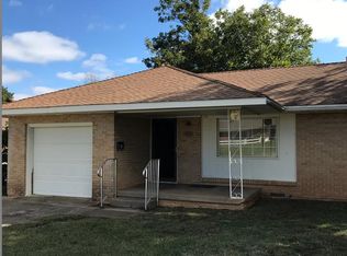 1730 S 3rd St, Blackwell, OK 74631