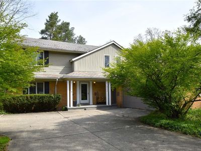 22299 S Woodland Rd, Shaker Heights, OH, 44122