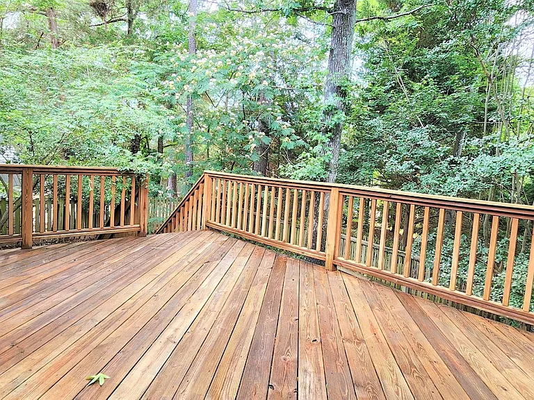 303 Woodstar Dr — Photo 26