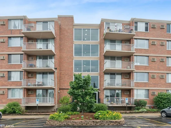 2200 S Stewart Ave APT 4A, Lombard, IL 60148