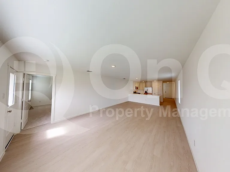 3911 Ontario Way — Photo 6