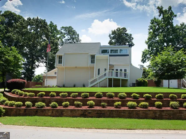 5048 Rebel Ridge Ct NW, Peachtree Corners, GA 30092