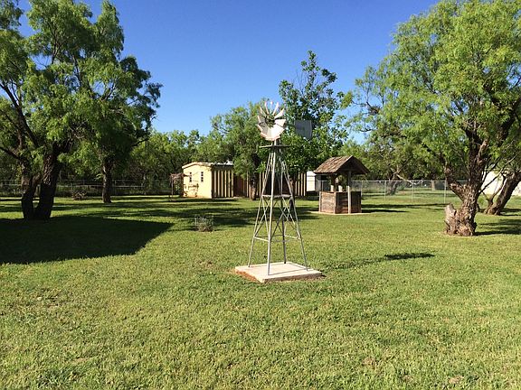 Water well & large workshop