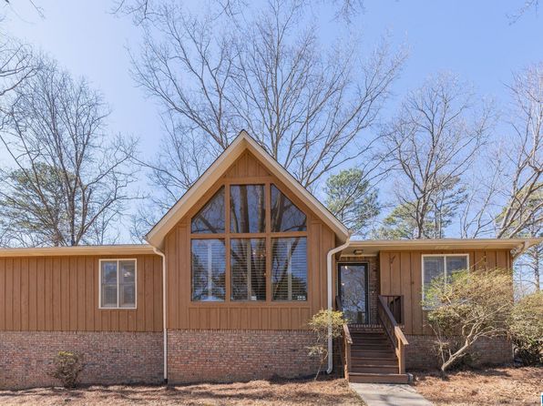 5300 Pinecrest Dr, Mount Olive, AL 35117