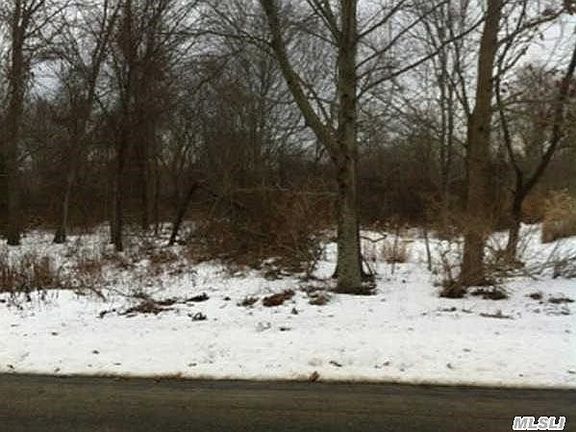 2nd image of 1720 Long Creek Dr