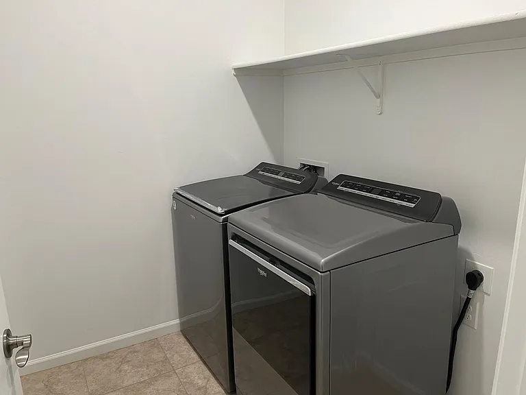 3025 W Chalfont Dr — Photo 12