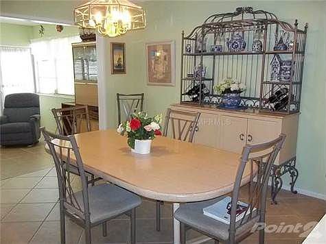 2nd image of 2721 Riverbluff Ct #V-99