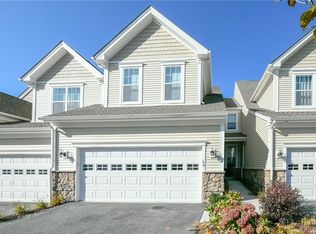 170 Ridgewood Dr UNIT 170, Middlebury, CT 06762