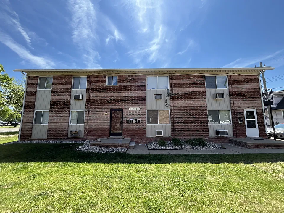 4431 Oakwood Blvd #6